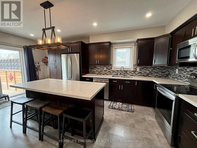 Thumbnail of 144 MAPLEWOOD DRIVE in Angus - Image 12