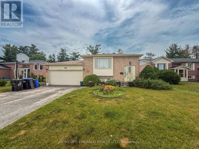 Thumbnail of 49 SANDY LANE in Angus - Image 3