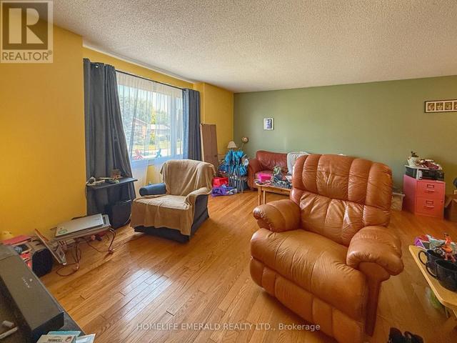 Thumbnail of 49 SANDY LANE in Angus - Image 11