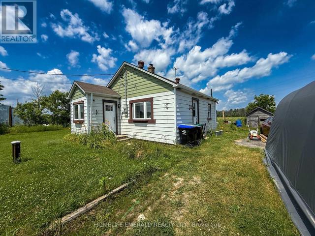 Thumbnail of 6170 90 CTY ROAD in Rural Essa - Image 3