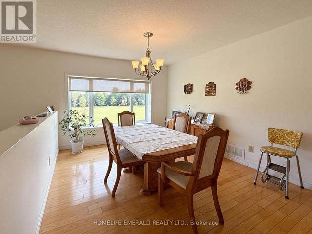 Thumbnail of 3175 3/4 CONCESSION in Rural Clearview - Image 15