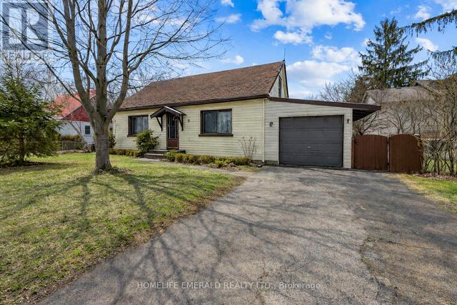 Thumbnail of 11 CENTRE STREET in Angus - Image 2