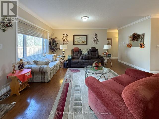 Thumbnail of 17 TREE TOP STREET in Angus - Image 12