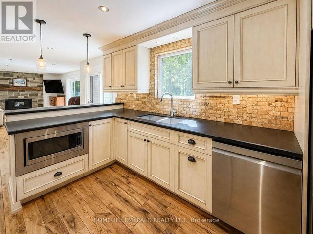 Thumbnail of 2391 SEADON ROAD in Rural Springwater - Image 13