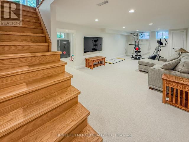 Thumbnail of 2391 SEADON ROAD in Rural Springwater - Image 36