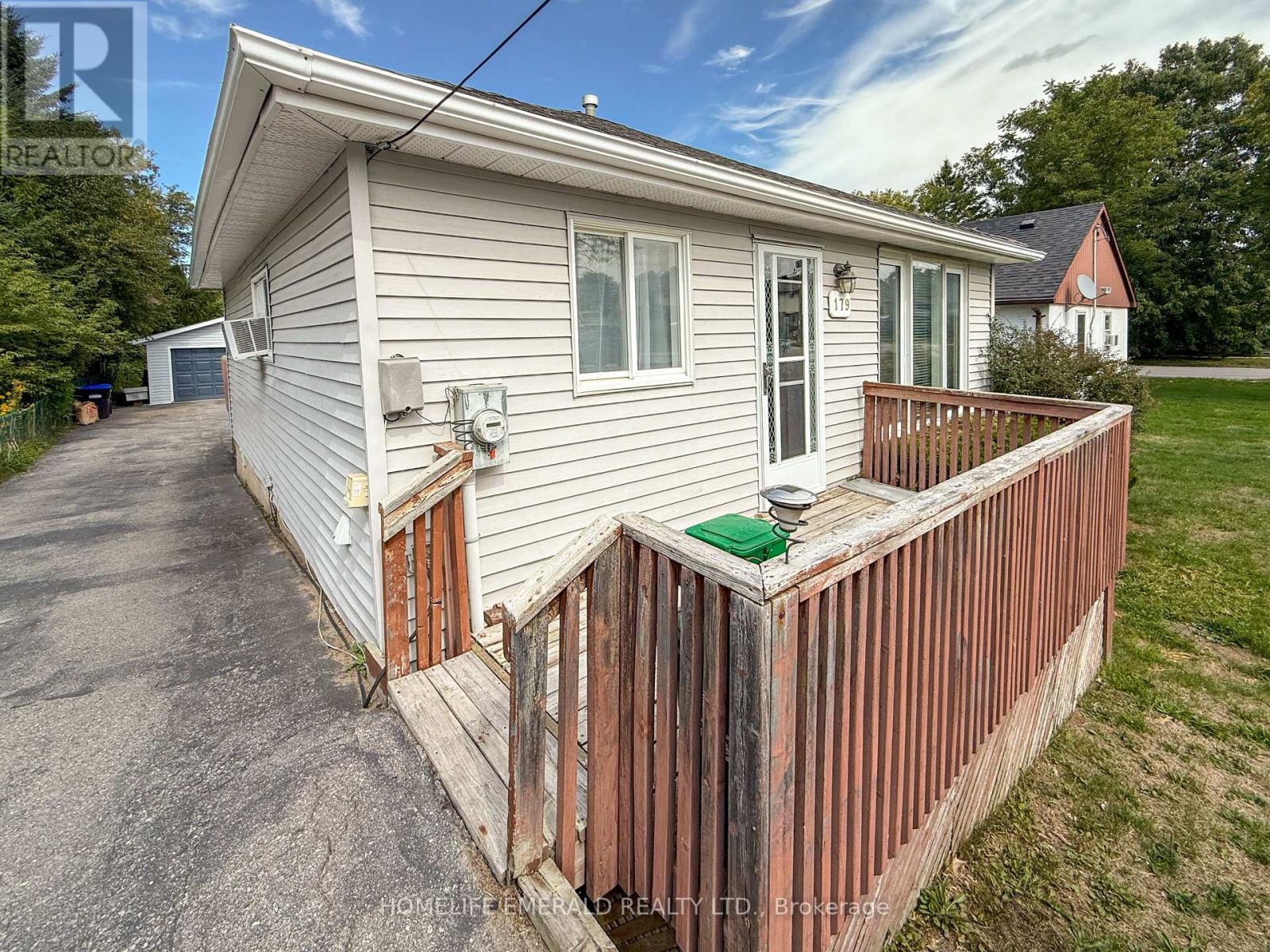 View of 179 MARGARET STREET in Angus - Image 1