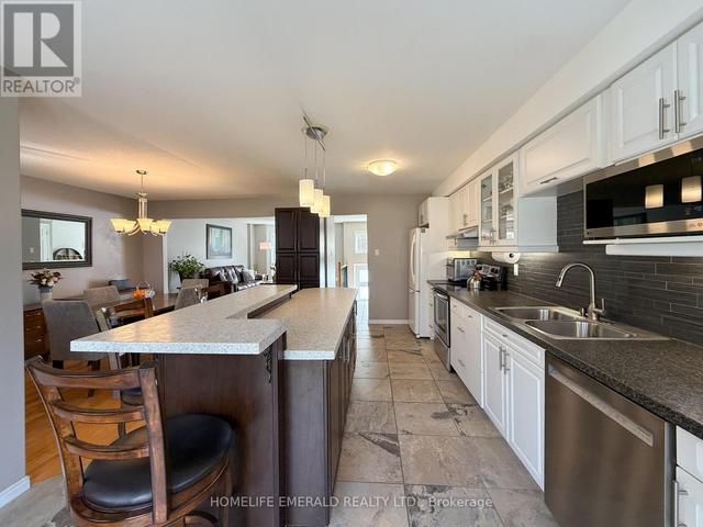 Thumbnail of 72 DARREN DRIVE in Angus - Image 8