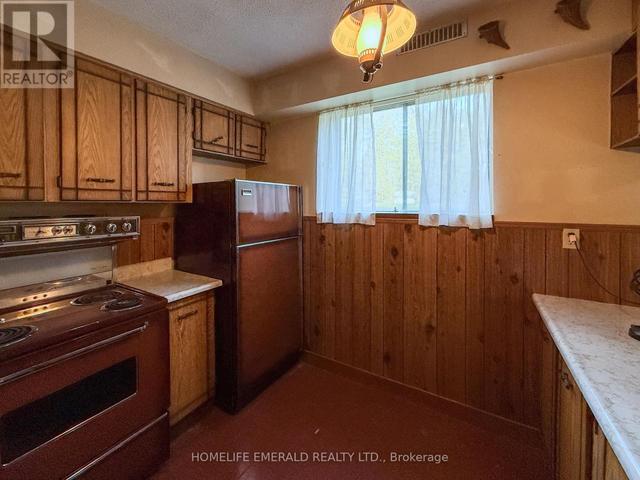 Thumbnail of 8169 MAIN STREET E in Lisle - Image 37