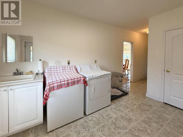 Thumbnail of 3175 3/4 CONCESSION in Rural Clearview - Image 36