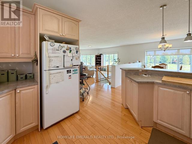 Thumbnail of 3175 3/4 CONCESSION in Rural Clearview - Image 48