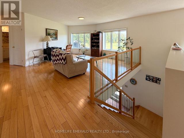 Thumbnail of 3175 3/4 CONCESSION in Rural Clearview - Image 8