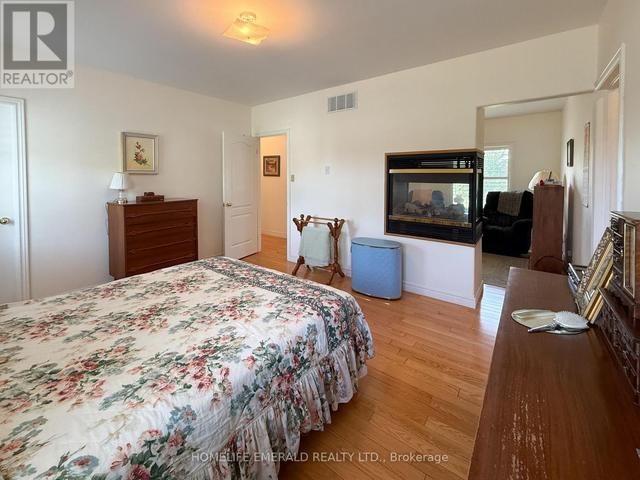 Thumbnail of 3175 3/4 CONCESSION in Rural Clearview - Image 14