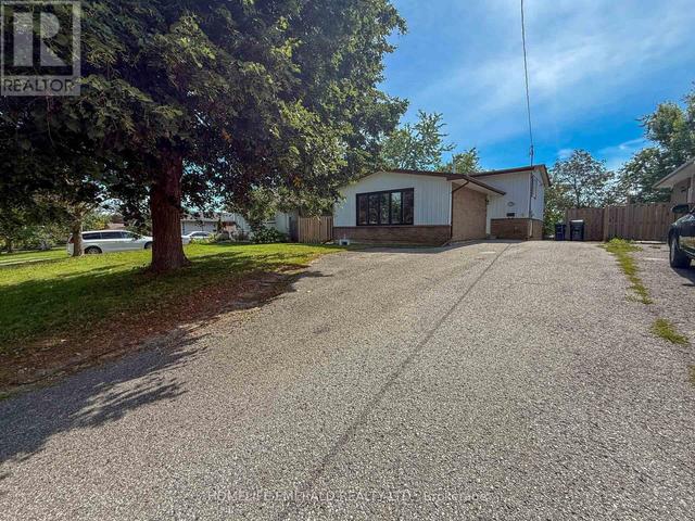Thumbnail of 131 CUNDLES ROAD E in Cundles East - Image 43