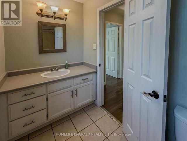 Thumbnail of 131 CUNDLES ROAD E in Cundles East - Image 7