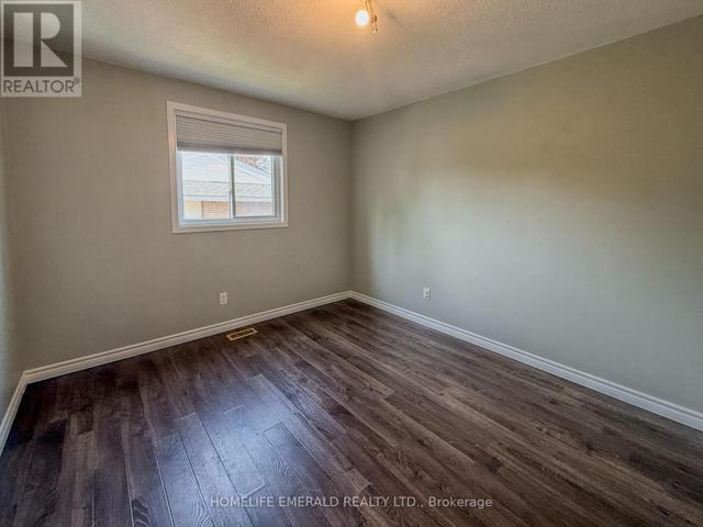 Thumbnail of 131 CUNDLES ROAD E in Cundles East - Image 13