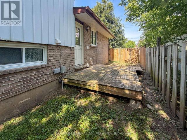 Thumbnail of 131 CUNDLES ROAD E in Cundles East - Image 35